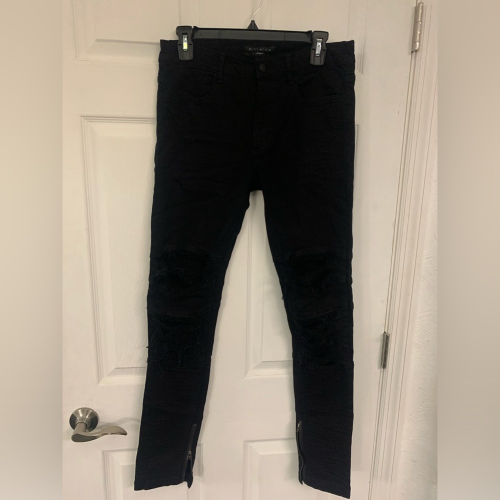 ✨HP✨ Saint Morta men’s black jeans sz. 30” waist